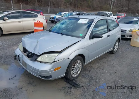 2005 Ford Focus Zx3 из США, поврежденный, VIN 3FAFP31N45R157285